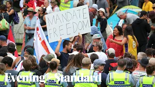 New Zealand police arrest anti-lockdown protesters outside parliament