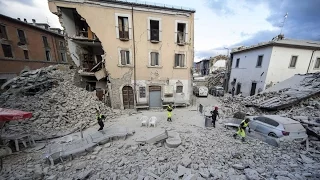Видео с дрона: последствия землетрясения в Италии - No comment