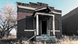 Abandoned House 🏚 - Abandoned Building and Large Building on fire 🔥 St. Louis Urbex gone wrong.