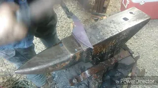 Forging Knife Bevels : Basic Blacksmithing