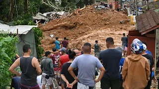 Rescue workers search for landslide victims in southeastern Brazil