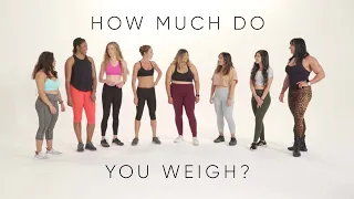Women try guessing each other’s weight | A social experiment