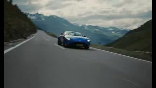 Aston Martin Vantage Roadster x Roadbike | SWISS FRIES