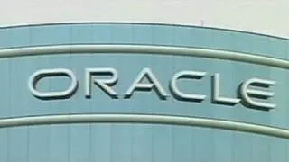 Oracle hires HP's ex-CEO