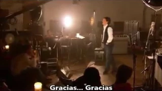 Paul McCartney creando una canción improvisada en vivo (subtitulado en español)