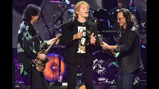 Yes - 'Roundabout'  w/ Geddy Lee  (Bass) Rock & Roll Hall Of Fame 2021