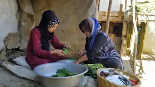 Village Life Afghanistan | Cooking Chicken with Spinach(Palak) super Delicious  | @TastyFoodies