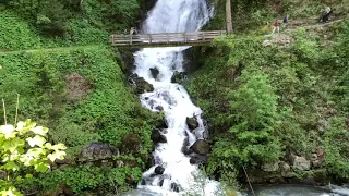 Der Teufelsbach-Wasserfall vom Silbertal im Montafon