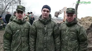 Поисковики нашли военный самолет в Крымском районе