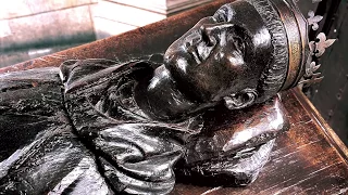 Henry V's tomb and chantry chapel at Westminster Abbey