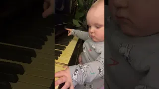 Gavriil is 1 y.o. plays triads