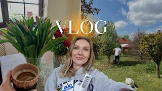 VLOG: KOSIMY😰, NIESPODZIEWANA WIZYTA W ROSSMANNIE, ŚMIERDZĄCE PRZYSMAKI😛