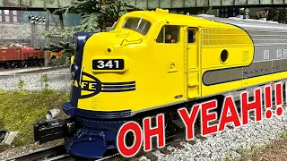 Lionel's New Santa Fe Yellow Bonnet F7's Look AMAZING!