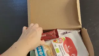 Foodist Snack Box August 2022 #unboxing #foodist #snacks #box