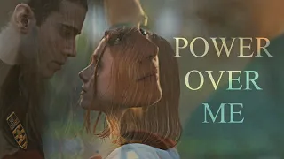 Ares & Raquel // Power over me [A Través De Mi Ventana]