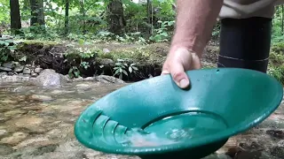 Gold panning NH, National Forest.