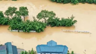 China Dam  Broken Levees Left 10000 Stranded |Three gorges dam    CHINA FLOODS