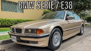 BMW 740i E38 1996 El sedán de lujo para entusiastas - Insideautos