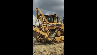 tractor Caterpillar D8n aratura da scasso , deep  plowing Ciccotelli Moviter