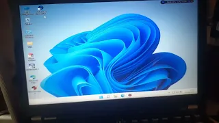 WINDOWS 11 rodando liso no notebook THINKPAD X220  /2022