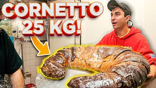 HO CUCINATO UN CORNETTO GIGANTE DA 25 KG!