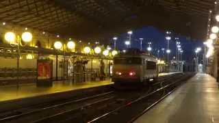 パリ北駅を出発するフランス国鉄の機関車(Locomotive leaving the Gare du Nord SNCF station)