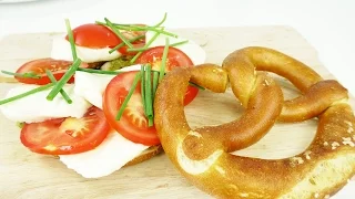 DIY Rezepte mit Brezeln | DIY Inspiration Challenge | Brezel mit Mozarella & Tomaten