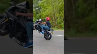 Yamaha YZF-R1 2019 wheelies 🚀 #shorts