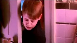 Home Alone 2 shower scene