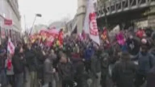 Thousands rally against French candidate Zemmour