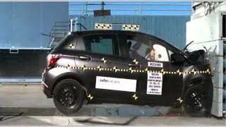 Crash Test 2012 - Toyota Yaris 5dr. Hatchback (Full Frontal) NHTSA