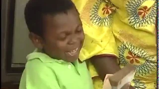 Paw Paw Wiil Kill Person With Laugh _ Is He A Man Or A Boy ? - Nigerian Comedy Skits !