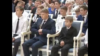 Школьника из Самарской области, спасшего жизнь товарища, наградили в Совете Федерации