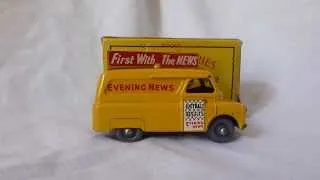 Retro Seller Viewing of a 1959 Matchbox Lesney boxed Evening News Van