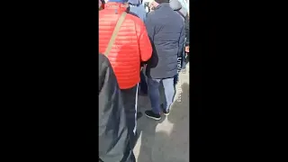 В Енергодарі Запорізької області люди вийшли на мітинг проти російських окупантів
