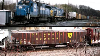 The Old Delaware & Hudson Signals at Laflin Road