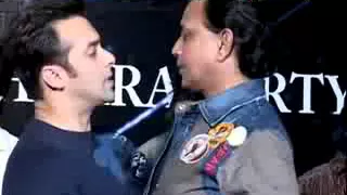 Salman Khan has fun with Mithun Chakraborty Sanjay Dutt small1