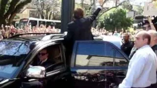 Paul McCartney saindo do Sheraton Porto Alegre - 07/11/2010