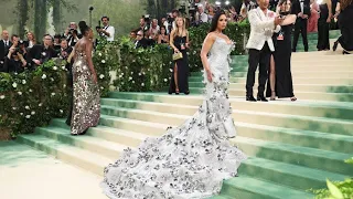 Demi Lovato returned to the Met Gala after a 'terrible' experience at the event 8 years ago#news