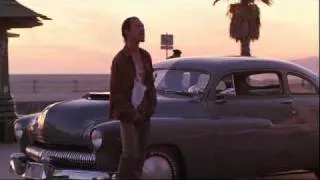 Cobra - Sylvester Stallone la scena più bella