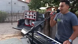 GILDENES ARAÚJO CANTANDO UMA SERESTA TOP EM AUMESSEGAS ACARAU-CE NO BAR DA MANGUEIRA