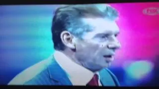 Raw 28 de diciembre 2015: "Vince McMahon es arrestado"