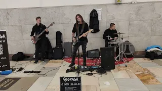 Агата Кристи — Ковер-вертолет -Песню спела в #metro Москвы рок-группа KooRagA из Севастополя и Крыма