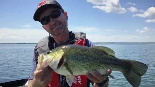 Lake Simcoe Bass Fishing | Fish'n Canada