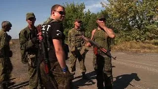 Ukraine: à Donetsk, les prorusses accusent leurs adversaires