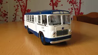 Масштабная модель городского автобуса ЗиЛ-158 Classic Bus в масштабе 1:43