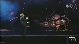 Luis Miguel en Chile 2002 《A. Manzanero medley - El día que me quieras》