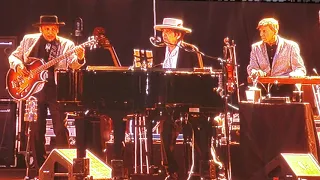 DYLAN & NEIL YOUNG - WILL THE CIRCLE BE UNBROKEN - Kilkenny  - July 14, 2019