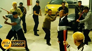 Jason Statham took out a dozen armed bandits in his garage / The Transporter 2 (2005)