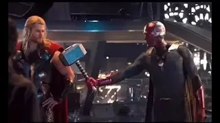 Yenilmezler: Ultron Çağı - Vision Thor'un Çekicini Kaldırıyor Türkçe Altyazılı